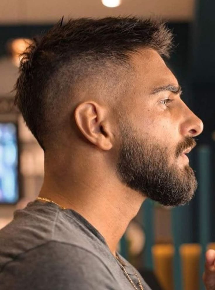 corte mulle moicano hombre - tendencia 2025